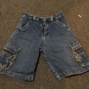 Blue denim cargo shorts high waisted